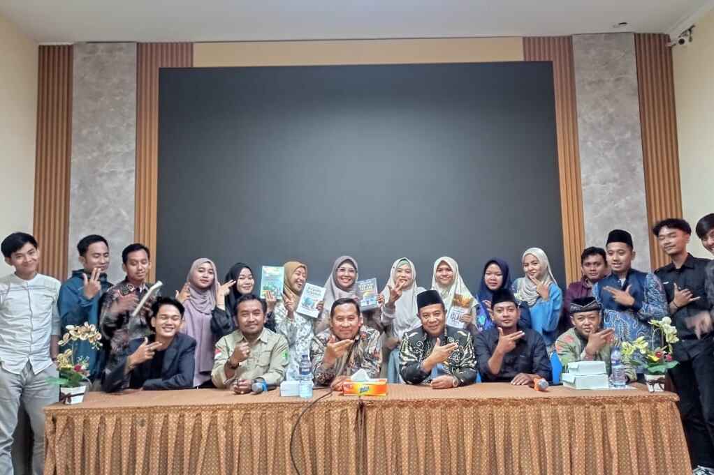 Memacu Kemajuan Prodi: Peluncuran Buku Mahasiswa Magister Manajemen Pendidikan Islam Pascasarjana IAIN Madura